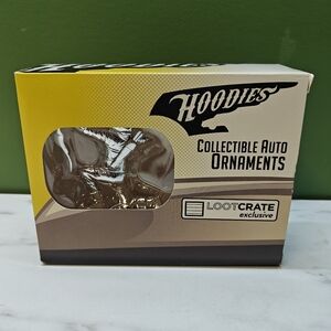 LootCrate Exclusive Hoodies Collectible Auto Hood Ornament - The Arrow